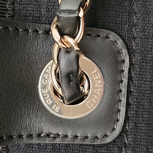Chanel deauville shopping tote small - Picture 3 of 14